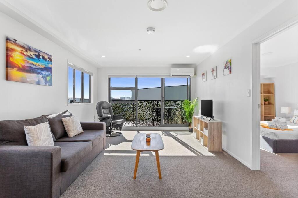 Eden Terrace Two Bedroom Free Parking Окленд Экстерьер фото